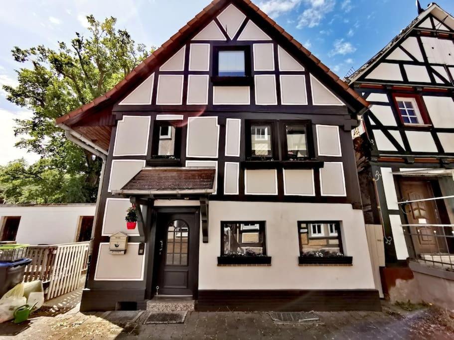 Fachwerkhaus Mitten In Der Altstadt - Ferien In Rotenburg Rotenburg a.d. Fulda Kültér fotó